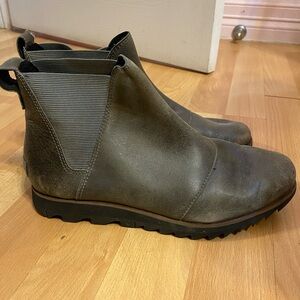 Sorel Women's Charcoal Ankle Booties
